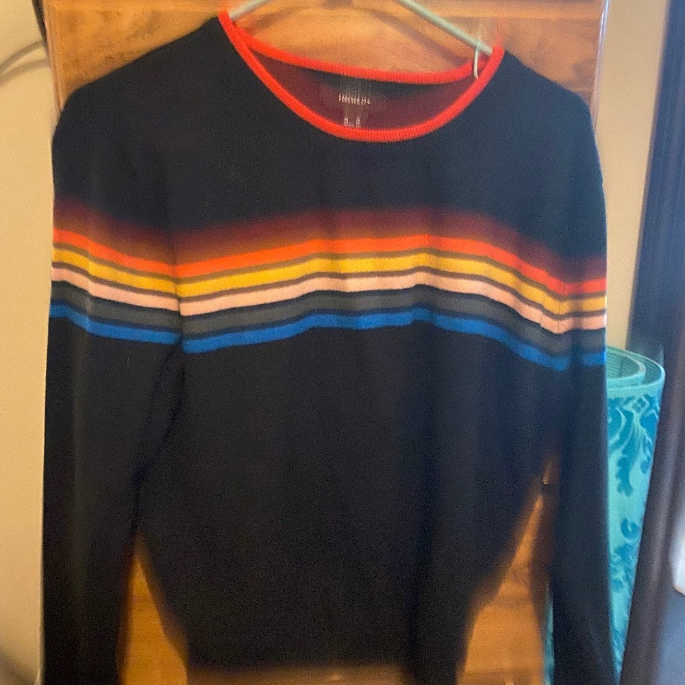 Girls forever 21 sweater